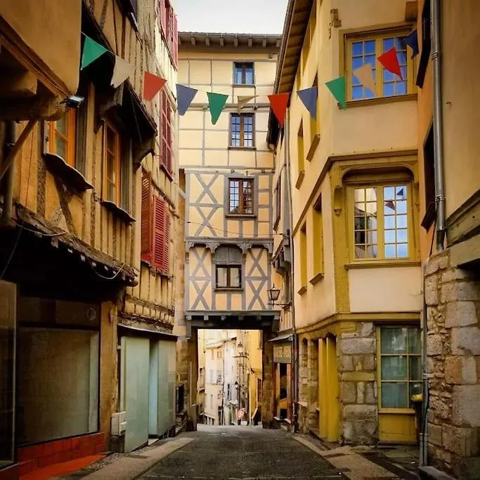 Apartmán Bel Appartement, 2 Chambres, Centre Ville Thiers